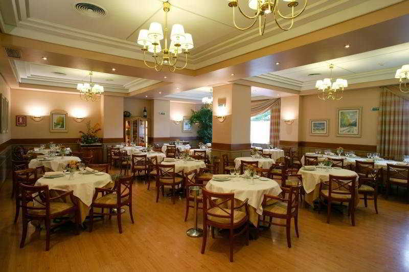 纳瓦拉女王布兰卡酒店 潘普洛纳 餐厅 照片